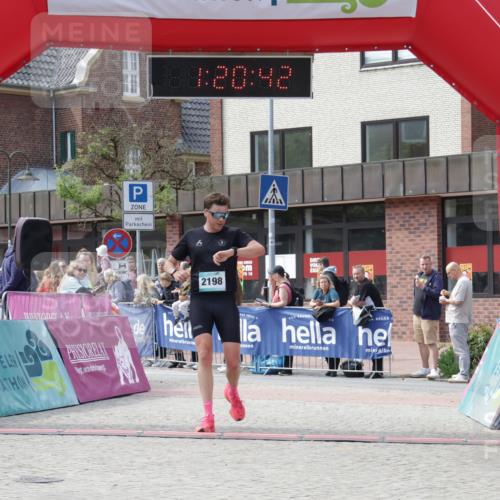 10.05.2026 - 8. Wedeler Halbmarathon Yannick Fuchs http://msf.ph/oto/9700205 10.05.2026 11:20:42 Ziel 791, 2198 meine-sportfotos.de
