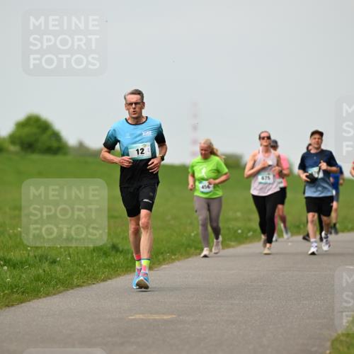 10.05.2026 - 8. Wedeler Halbmarathon Dr. Thomas Lammeyer http://msf.ph/oto/9700402 10.05.2026 11:39:37 Laufen 456, 1041 meine-sportfotos.de