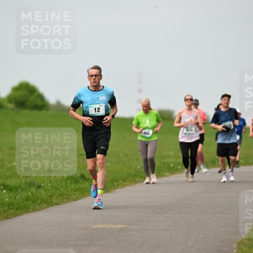 10.05.2026 - 8. Wedeler Halbmarathon Dr. Thomas Lammeyer http://msf.ph/oto/9700404 10.05.2026 11:39:37 Laufen 456, 1041 meine-sportfotos.de
