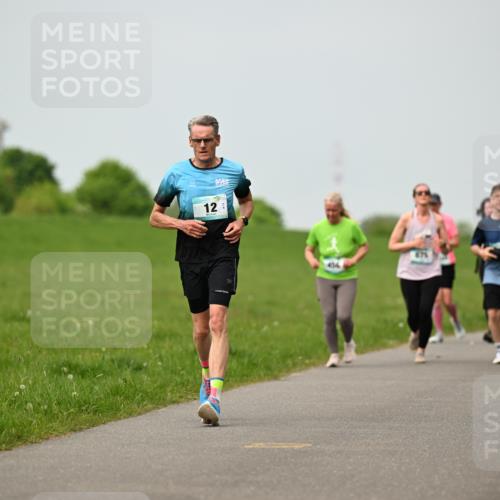10.05.2026 - 8. Wedeler Halbmarathon Dr. Thomas Lammeyer http://msf.ph/oto/9700412 10.05.2026 11:39:38 Laufen 436, 675, 1041 meine-sportfotos.de