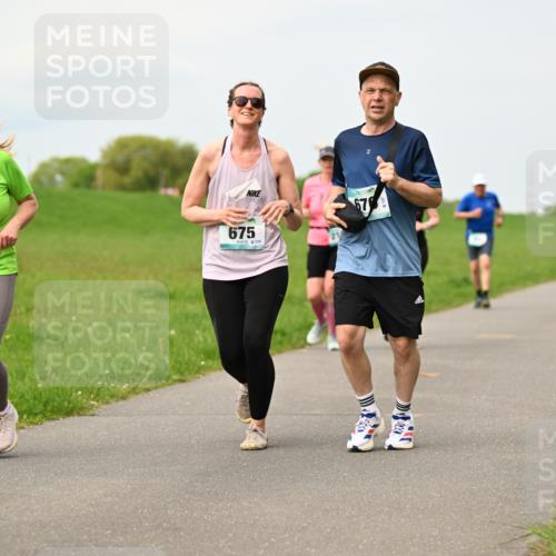 10.05.2026 - 8. Wedeler Halbmarathon Dr. Thomas Lammeyer http://msf.ph/oto/9700521 10.05.2026 11:39:50 Laufen 456, 675 meine-sportfotos.de