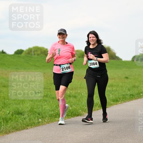 10.05.2026 - 8. Wedeler Halbmarathon Dr. Thomas Lammeyer http://msf.ph/oto/9700531 10.05.2026 11:39:53 Laufen 2109, 2064, 201 meine-sportfotos.de
