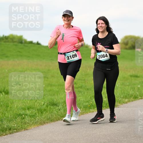 10.05.2026 - 8. Wedeler Halbmarathon Dr. Thomas Lammeyer http://msf.ph/oto/9700541 10.05.2026 11:39:54 Laufen 2109, 2064 meine-sportfotos.de