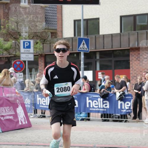 10.05.2026 - 8. Wedeler Halbmarathon Yannick Fuchs http://msf.ph/oto/9700598 10.05.2026 11:22:46 Ziel 684, 2080 meine-sportfotos.de