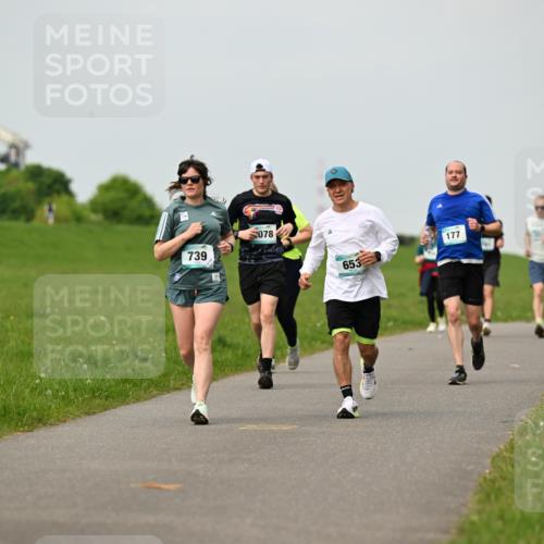 10.05.2026 - 8. Wedeler Halbmarathon Dr. Thomas Lammeyer http://msf.ph/oto/9700651 10.05.2026 11:40:12 Laufen 739, 078, 653, 177 meine-sportfotos.de