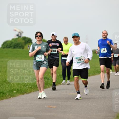 10.05.2026 - 8. Wedeler Halbmarathon Dr. Thomas Lammeyer http://msf.ph/oto/9700663 10.05.2026 11:40:14 Laufen 739, 2078, 653, 177 meine-sportfotos.de