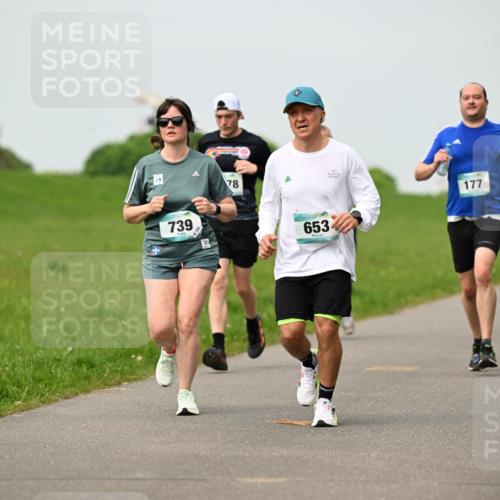10.05.2026 - 8. Wedeler Halbmarathon Dr. Thomas Lammeyer http://msf.ph/oto/9700674 10.05.2026 11:40:15 Laufen 739, 175, 177, 653 meine-sportfotos.de