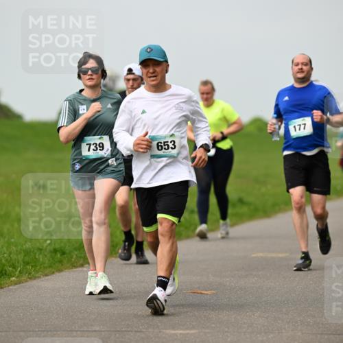 10.05.2026 - 8. Wedeler Halbmarathon Dr. Thomas Lammeyer http://msf.ph/oto/9700679 10.05.2026 11:40:15 Laufen 739, 653, 177 meine-sportfotos.de