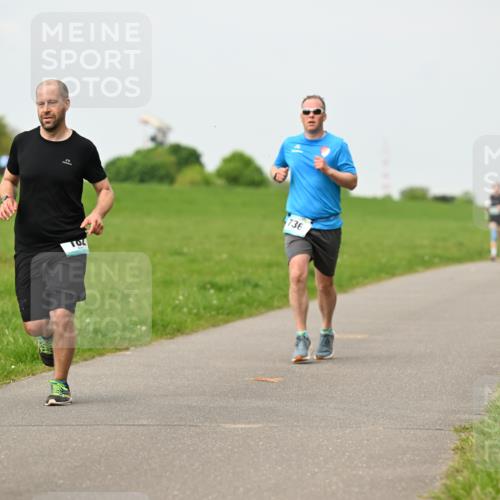 10.05.2026 - 8. Wedeler Halbmarathon Dr. Thomas Lammeyer http://msf.ph/oto/9700870 10.05.2026 11:40:52 Laufen 736, 201 meine-sportfotos.de