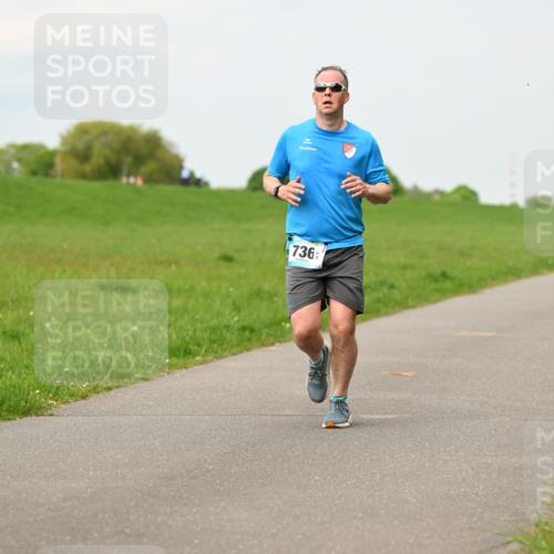 10.05.2026 - 8. Wedeler Halbmarathon Dr. Thomas Lammeyer http://msf.ph/oto/9700889 10.05.2026 11:40:54 Laufen 736 meine-sportfotos.de