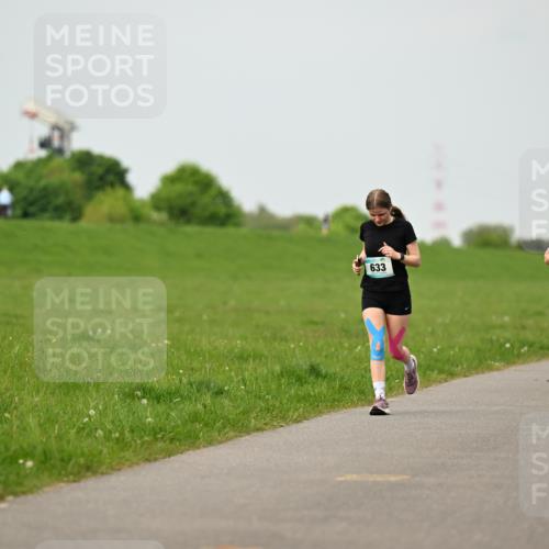 10.05.2026 - 8. Wedeler Halbmarathon Dr. Thomas Lammeyer http://msf.ph/oto/9700903 10.05.2026 11:41:01 Laufen 633, 273 meine-sportfotos.de