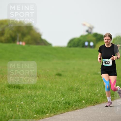 10.05.2026 - 8. Wedeler Halbmarathon Dr. Thomas Lammeyer http://msf.ph/oto/9700926 10.05.2026 11:41:05 Laufen 633 meine-sportfotos.de