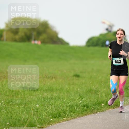 10.05.2026 - 8. Wedeler Halbmarathon Dr. Thomas Lammeyer http://msf.ph/oto/9700929 10.05.2026 11:41:05 Laufen 633 meine-sportfotos.de