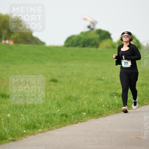 10.05.2026 - 8. Wedeler Halbmarathon Dr. Thomas Lammeyer http://msf.ph/oto/9700946 10.05.2026 11:41:15 Laufen  meine-sportfotos.de