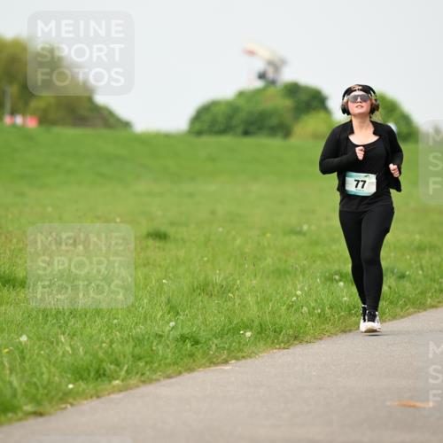 10.05.2026 - 8. Wedeler Halbmarathon Dr. Thomas Lammeyer http://msf.ph/oto/9700947 10.05.2026 11:41:15 Laufen  meine-sportfotos.de