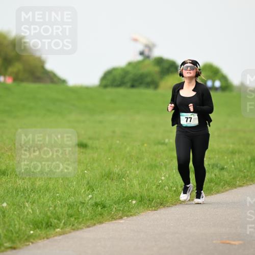 10.05.2026 - 8. Wedeler Halbmarathon Dr. Thomas Lammeyer http://msf.ph/oto/9700950 10.05.2026 11:41:16 Laufen  meine-sportfotos.de