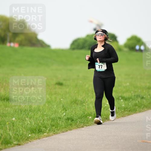 10.05.2026 - 8. Wedeler Halbmarathon Dr. Thomas Lammeyer http://msf.ph/oto/9700957 10.05.2026 11:41:16 Laufen  meine-sportfotos.de