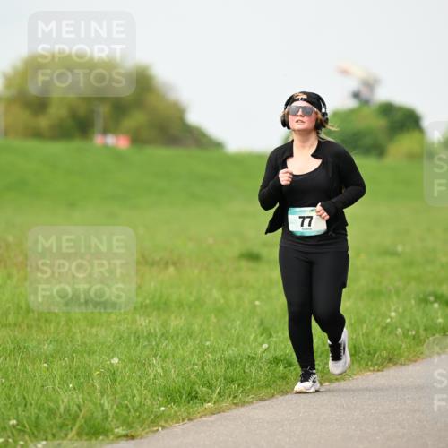 10.05.2026 - 8. Wedeler Halbmarathon Dr. Thomas Lammeyer http://msf.ph/oto/9700962 10.05.2026 11:41:17 Laufen  meine-sportfotos.de