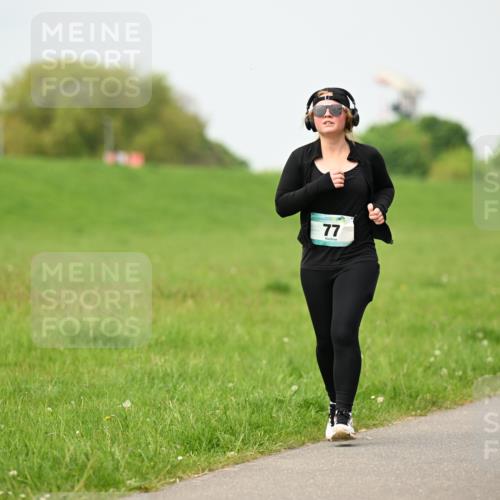 10.05.2026 - 8. Wedeler Halbmarathon Dr. Thomas Lammeyer http://msf.ph/oto/9700963 10.05.2026 11:41:17 Laufen  meine-sportfotos.de