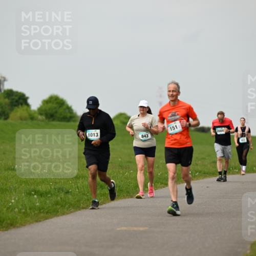 10.05.2026 - 8. Wedeler Halbmarathon Dr. Thomas Lammeyer http://msf.ph/oto/9700970 10.05.2026 11:41:24 Laufen 1013, 151, 843, 2084, 423 meine-sportfotos.de