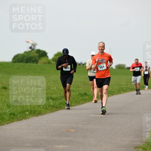 10.05.2026 - 8. Wedeler Halbmarathon Dr. Thomas Lammeyer http://msf.ph/oto/9700976 10.05.2026 11:41:25 Laufen 1013, 151 meine-sportfotos.de