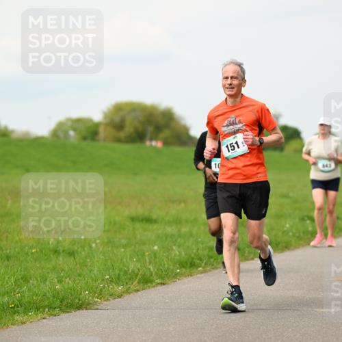 10.05.2026 - 8. Wedeler Halbmarathon Dr. Thomas Lammeyer http://msf.ph/oto/9701000 10.05.2026 11:41:28 Laufen 151, 843 meine-sportfotos.de