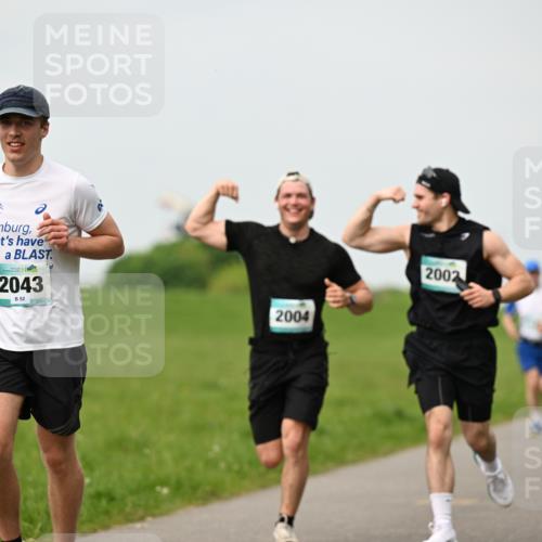 10.05.2026 - 8. Wedeler Halbmarathon Dr. Thomas Lammeyer http://msf.ph/oto/9701102 10.05.2026 11:41:49 Laufen 2043, 2004, 2002 meine-sportfotos.de