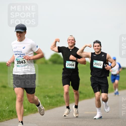 10.05.2026 - 8. Wedeler Halbmarathon Dr. Thomas Lammeyer http://msf.ph/oto/9701103 10.05.2026 11:41:48 Laufen 2043, 2004, 2002 meine-sportfotos.de