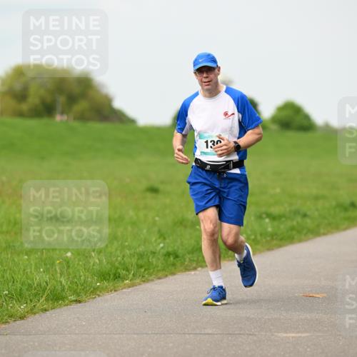 10.05.2026 - 8. Wedeler Halbmarathon Dr. Thomas Lammeyer http://msf.ph/oto/9701126 10.05.2026 11:41:55 Laufen 130 meine-sportfotos.de