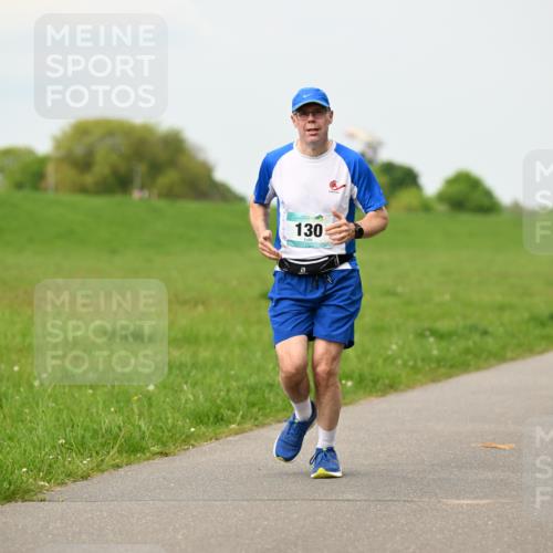 10.05.2026 - 8. Wedeler Halbmarathon Dr. Thomas Lammeyer http://msf.ph/oto/9701128 10.05.2026 11:41:55 Laufen 130 meine-sportfotos.de