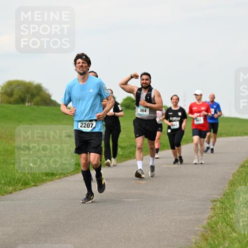 10.05.2026 - 8. Wedeler Halbmarathon Dr. Thomas Lammeyer http://msf.ph/oto/9701171 10.05.2026 11:42:03 Laufen 2207, 364, 941 meine-sportfotos.de