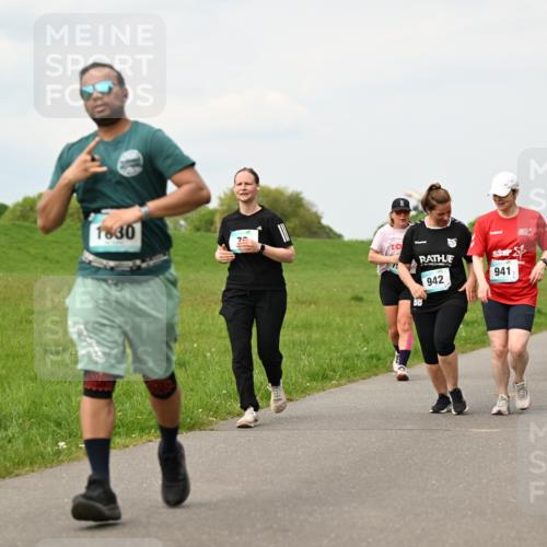 10.05.2026 - 8. Wedeler Halbmarathon Dr. Thomas Lammeyer http://msf.ph/oto/9701194 10.05.2026 11:42:06 Laufen 1830, 1020, 941, 942 meine-sportfotos.de
