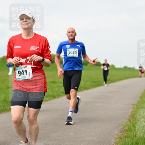 10.05.2026 - 8. Wedeler Halbmarathon Dr. Thomas Lammeyer http://msf.ph/oto/9701217 10.05.2026 11:42:10 Laufen 139, 941, 138, 1020 meine-sportfotos.de
