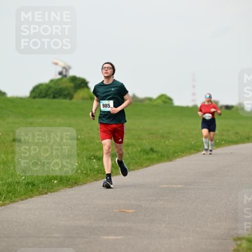 10.05.2026 - 8. Wedeler Halbmarathon Dr. Thomas Lammeyer http://msf.ph/oto/9701249 10.05.2026 11:42:21 Laufen 985 meine-sportfotos.de