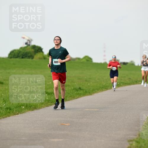 10.05.2026 - 8. Wedeler Halbmarathon Dr. Thomas Lammeyer http://msf.ph/oto/9701251 10.05.2026 11:42:21 Laufen 985 meine-sportfotos.de