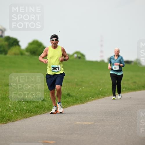10.05.2026 - 8. Wedeler Halbmarathon Dr. Thomas Lammeyer http://msf.ph/oto/9701316 10.05.2026 11:42:41 Laufen 337, 2072 meine-sportfotos.de