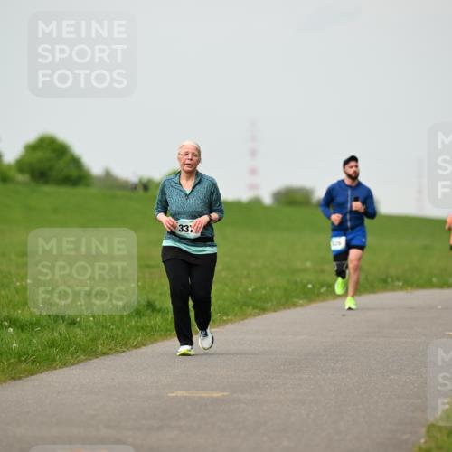 10.05.2026 - 8. Wedeler Halbmarathon Dr. Thomas Lammeyer http://msf.ph/oto/9701348 10.05.2026 11:42:47 Laufen 337 meine-sportfotos.de