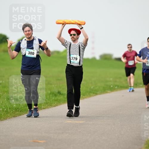 10.05.2026 - 8. Wedeler Halbmarathon Dr. Thomas Lammeyer http://msf.ph/oto/9701584 10.05.2026 11:44:07 Laufen 380, 2230, 379 meine-sportfotos.de