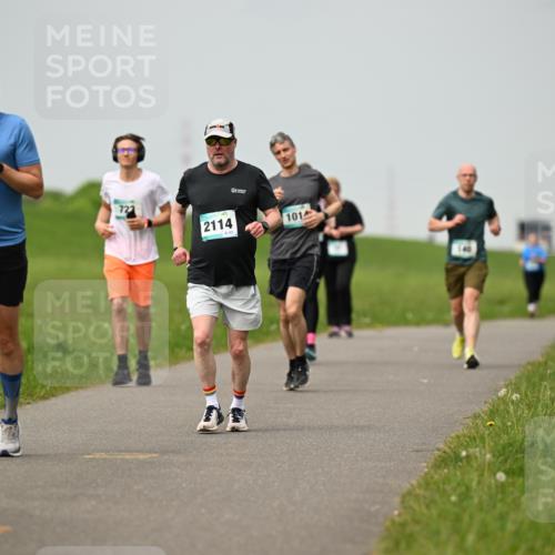 10.05.2026 - 8. Wedeler Halbmarathon Dr. Thomas Lammeyer http://msf.ph/oto/9701673 10.05.2026 11:44:25 Laufen 2114, 107, 101 meine-sportfotos.de