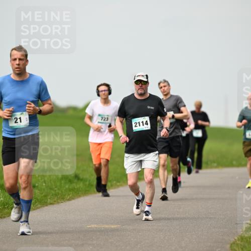10.05.2026 - 8. Wedeler Halbmarathon Dr. Thomas Lammeyer http://msf.ph/oto/9701676 10.05.2026 11:44:26 Laufen 723, 2114 meine-sportfotos.de