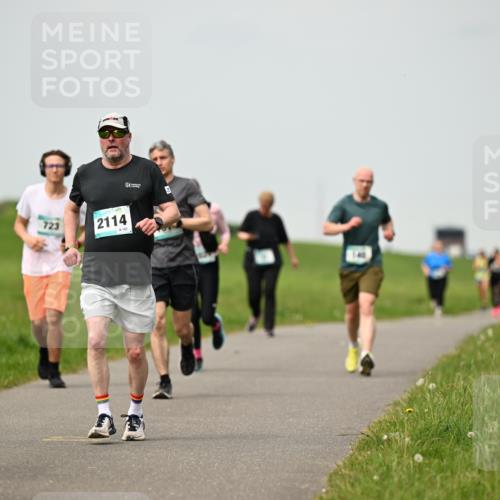 10.05.2026 - 8. Wedeler Halbmarathon Dr. Thomas Lammeyer http://msf.ph/oto/9701683 10.05.2026 11:44:27 Laufen 723, 2114 meine-sportfotos.de