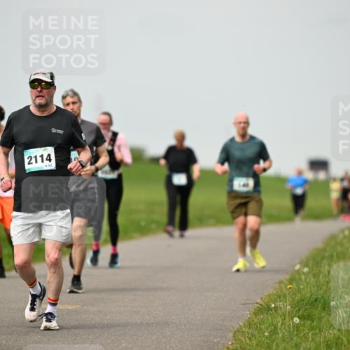 10.05.2026 - 8. Wedeler Halbmarathon Dr. Thomas Lammeyer http://msf.ph/oto/9701692 10.05.2026 11:44:28 Laufen 2114, 107 meine-sportfotos.de