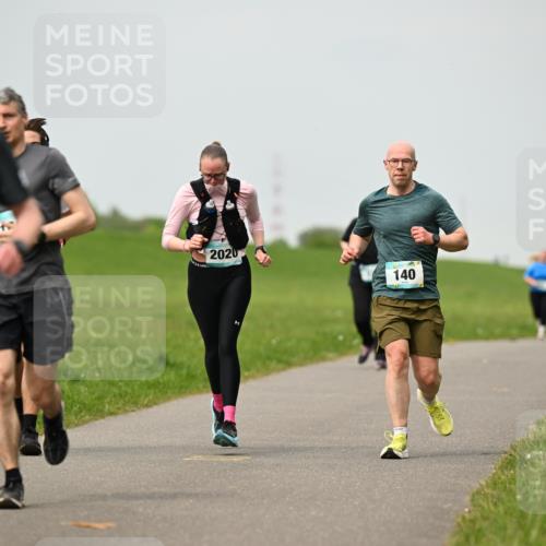 10.05.2026 - 8. Wedeler Halbmarathon Dr. Thomas Lammeyer http://msf.ph/oto/9701704 10.05.2026 11:44:31 Laufen 2114, 2020, 140 meine-sportfotos.de