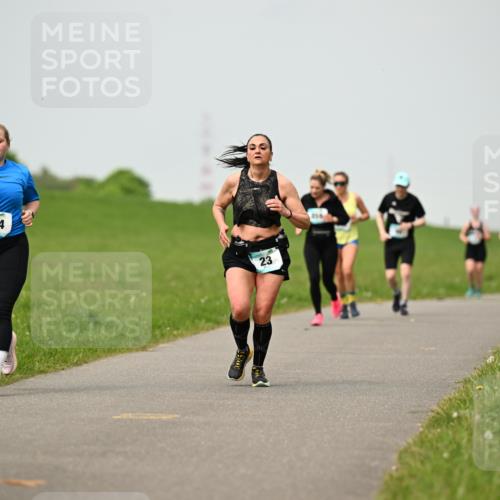 10.05.2026 - 8. Wedeler Halbmarathon Dr. Thomas Lammeyer http://msf.ph/oto/9701771 10.05.2026 11:44:48 Laufen 424 meine-sportfotos.de