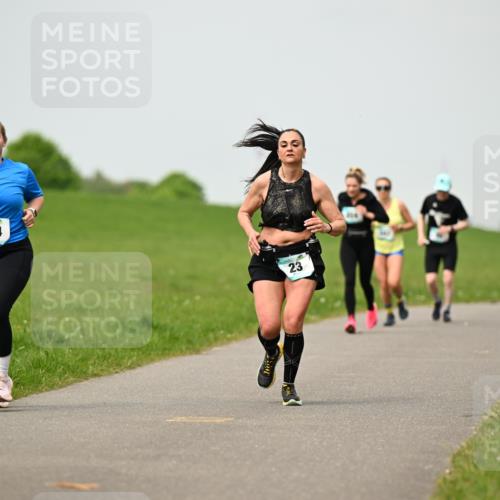 10.05.2026 - 8. Wedeler Halbmarathon Dr. Thomas Lammeyer http://msf.ph/oto/9701776 10.05.2026 11:44:49 Laufen 424 meine-sportfotos.de