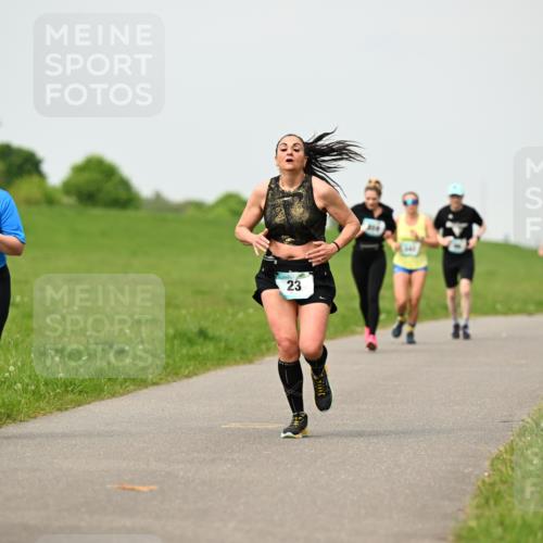 10.05.2026 - 8. Wedeler Halbmarathon Dr. Thomas Lammeyer http://msf.ph/oto/9701784 10.05.2026 11:44:50 Laufen 424 meine-sportfotos.de