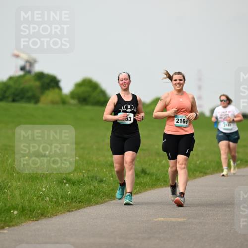 10.05.2026 - 8. Wedeler Halbmarathon Dr. Thomas Lammeyer http://msf.ph/oto/9701847 10.05.2026 11:45:10 Laufen 2169, 2161 meine-sportfotos.de