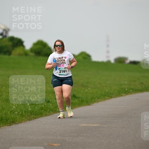 10.05.2026 - 8. Wedeler Halbmarathon Dr. Thomas Lammeyer http://msf.ph/oto/9701885 10.05.2026 11:45:18 Laufen 225, 2161 meine-sportfotos.de