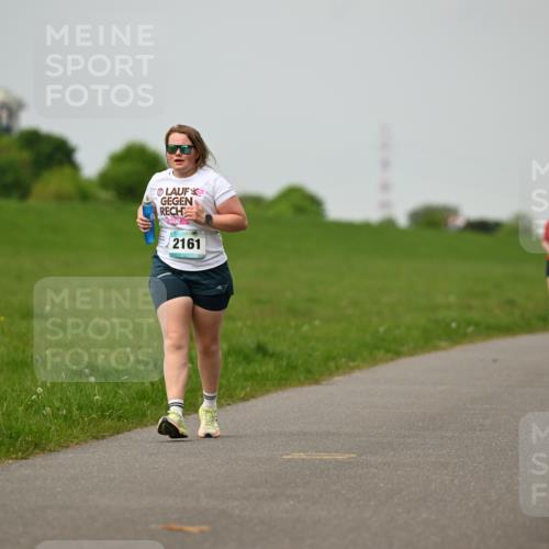 10.05.2026 - 8. Wedeler Halbmarathon Dr. Thomas Lammeyer http://msf.ph/oto/9701889 10.05.2026 11:45:18 Laufen 2161 meine-sportfotos.de