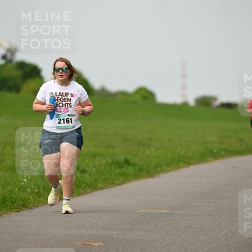 10.05.2026 - 8. Wedeler Halbmarathon Dr. Thomas Lammeyer http://msf.ph/oto/9701899 10.05.2026 11:45:20 Laufen 2025, 2161 meine-sportfotos.de